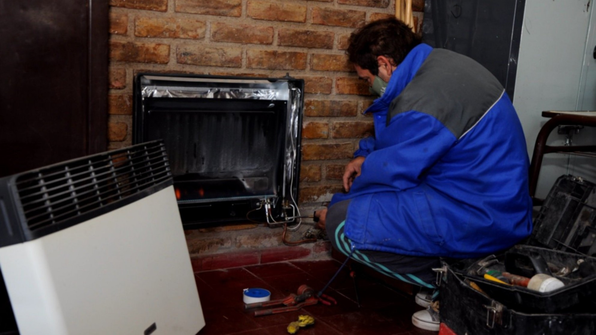 El Gobierno de Mendoza lleva adelante 200 obras de calefacción en las escuelas